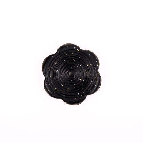 The Cinch It! black - Revamp Your Clothes Effortlessly with Cinch It!
